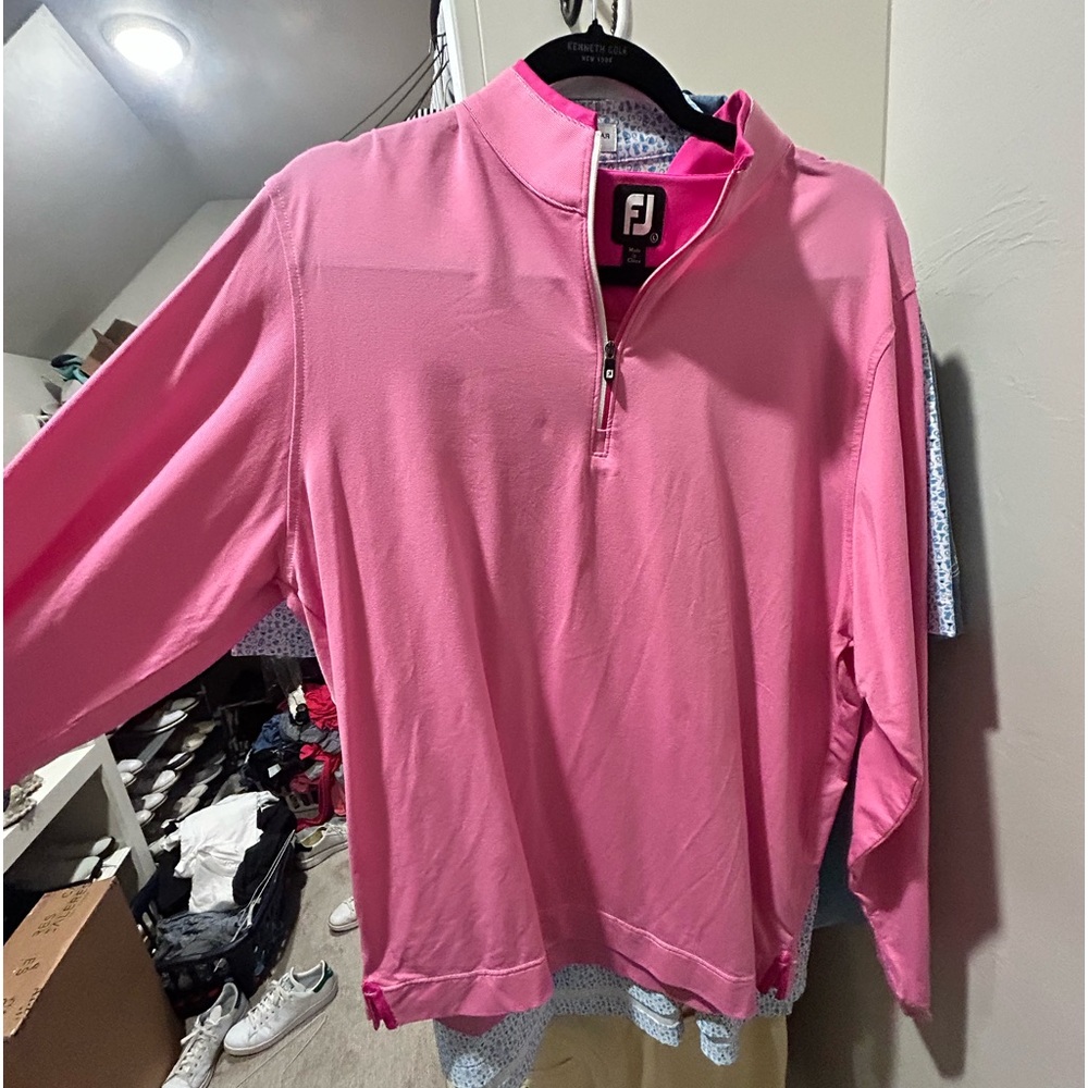Footjoy Large pullover-pink striped 
$80